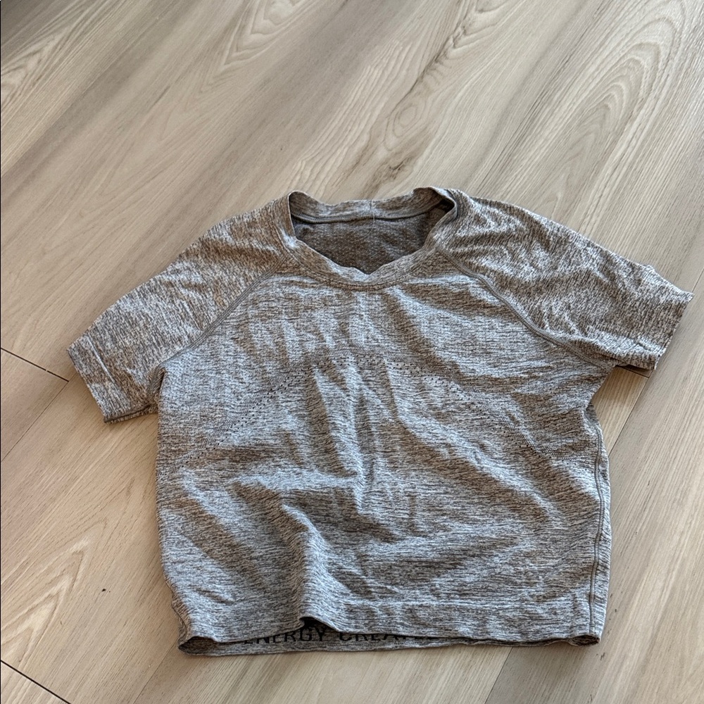lululemon athletica Gray Crop Top